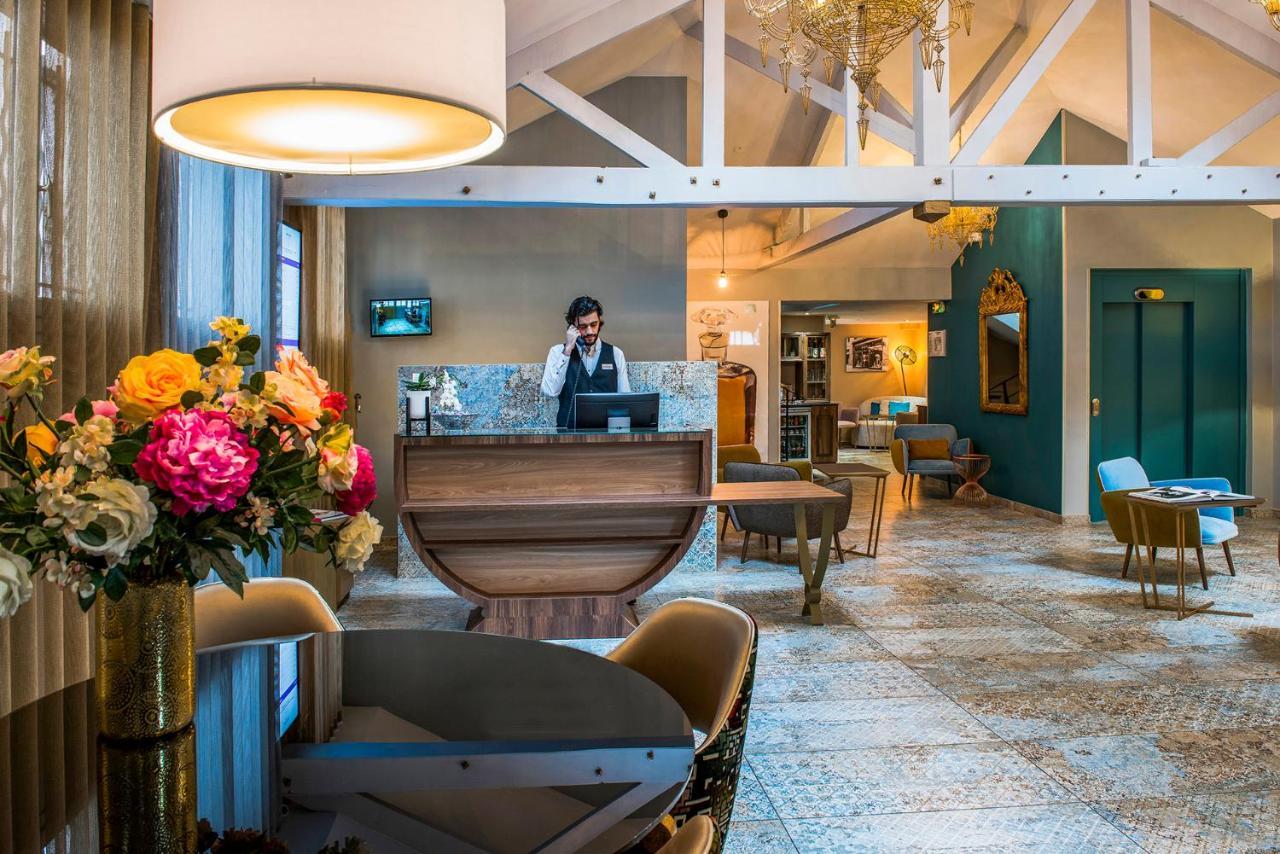 Hotel Mercure Paris Suresnes Longchamp Екстериор снимка